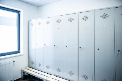 PGB Polska - <a href="https://www.promus.com.pl/en/offer/general-contracting/design-and-construction-steel-halls">Warehouse hall</a>
