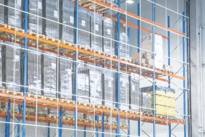 PGB Polska - <a href="https://www.promus.com.pl/en/offer/general-contracting/design-and-construction-steel-halls">Warehouse hall</a>
