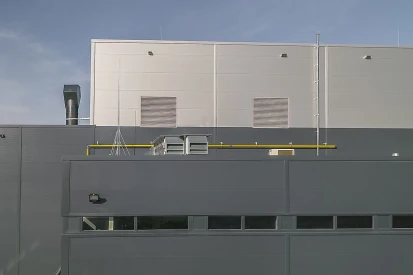 PIONART - <a href="https://www.promus.com.pl/en/offer/general-contracting/design-and-construction-steel-halls">Warehouse hall</a>, galvanizing plant hall with social and office facilities