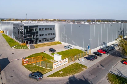 NMC Zabrze - <a href="https://www.promus.com.pl/en/offer/general-contracting/design-and-construction-steel-halls">Warehouse hall</a>