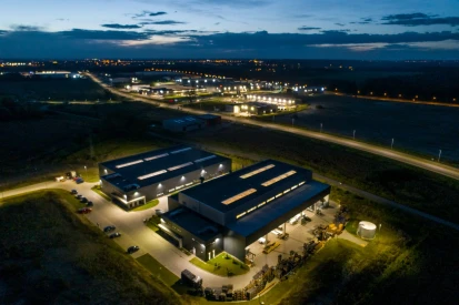 PIONART - <a href="https://www.promus.com.pl/en/offer/general-contracting/design-and-construction-steel-halls">Warehouse hall</a>, galvanizing plant hall with social and office facilities