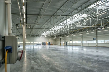 PIONART - <a href="https://www.promus.com.pl/en/offer/general-contracting/design-and-construction-steel-halls">Warehouse hall</a>, galvanizing plant hall with social and office facilities