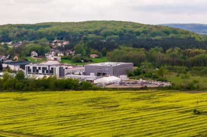 AQFORM Inc. - Hala produkcyjno - magazynowa