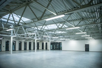 Home print - Budynek drukarni wielkoformatowej