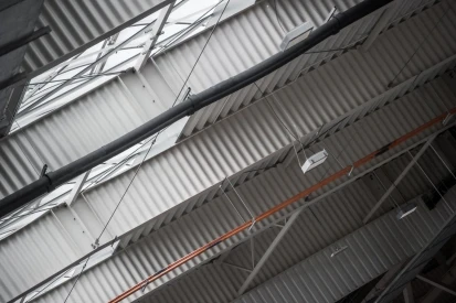 LU-VE Group - Hala magazynowa wraz z budynkiem biurowym
