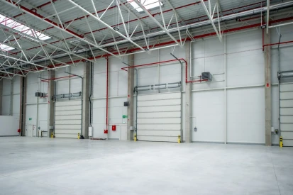 SCHÜTZ Polska - Hala magazynowa wraz z zapleczem socjalno-biurowym