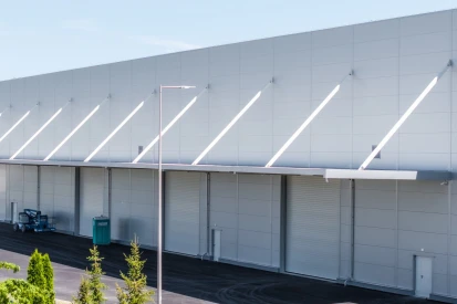 VETROTECH Saint-Gobain - Hala produkcyjno-magazynowa