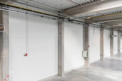 VETROTECH Saint-Gobain - Hala produkcyjno-magazynowa