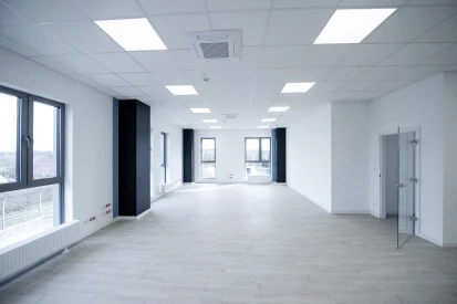 VETROTECH Saint-Gobain - Hala produkcyjno-magazynowa