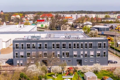 VETROTECH Saint-Gobain - Hala produkcyjno-magazynowa