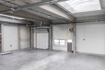 VETROTECH Saint-Gobain - Hala produkcyjno-magazynowa