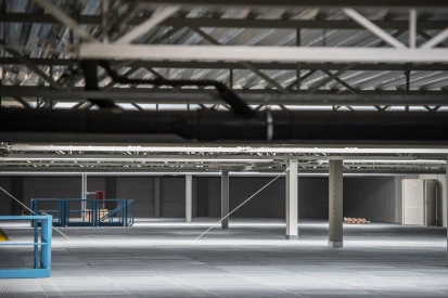 Polcar - Four-storey <a href="https://www.promus.com.pl/en/offer/general-contracting/design-and-construction-steel-halls">warehouse hall</a>