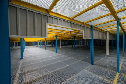 Polcar - Four-storey <a href="https://www.promus.com.pl/en/offer/general-contracting/design-and-construction-steel-halls">warehouse hall</a>